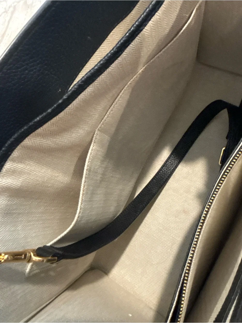 Tory Burch structured pebbled